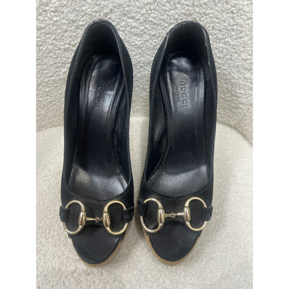 Gucci Black Suede Peep-Toe Pumps with Horsebit Detail - Size 35.5